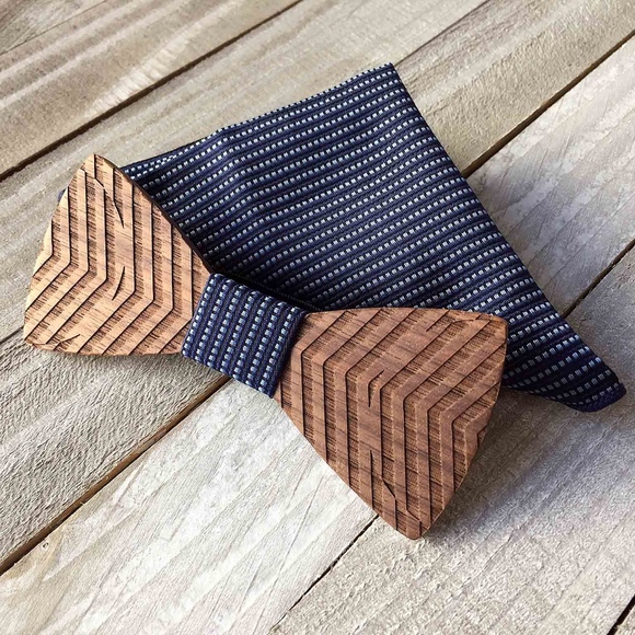 Men’s Wooden Bow Tie - Picture 2 of 8